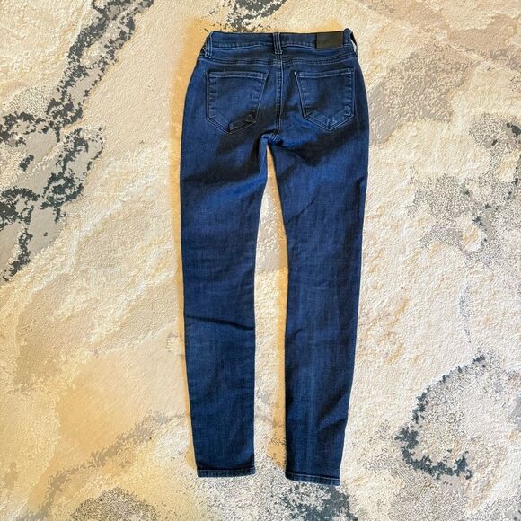 Lucky Brand Blue Denim Zip Pocket Brooke Legging Jean Size 25 - Picture 5 of 9